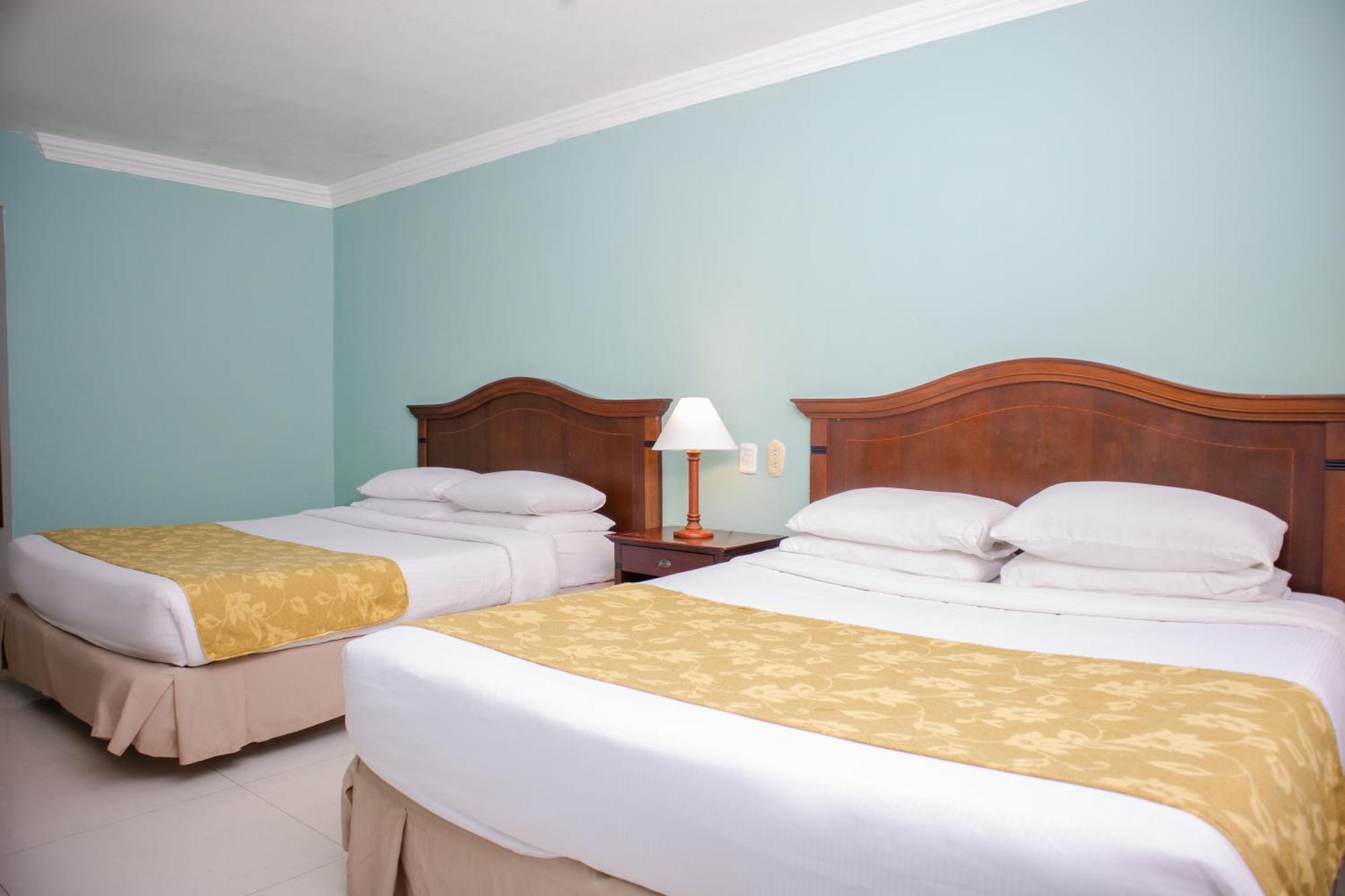 Hotel Faranda Express Puerta Del Sol Barranquilla, A Member Of Radisson Individuals Barranquilla (Atlantico) Exterior foto