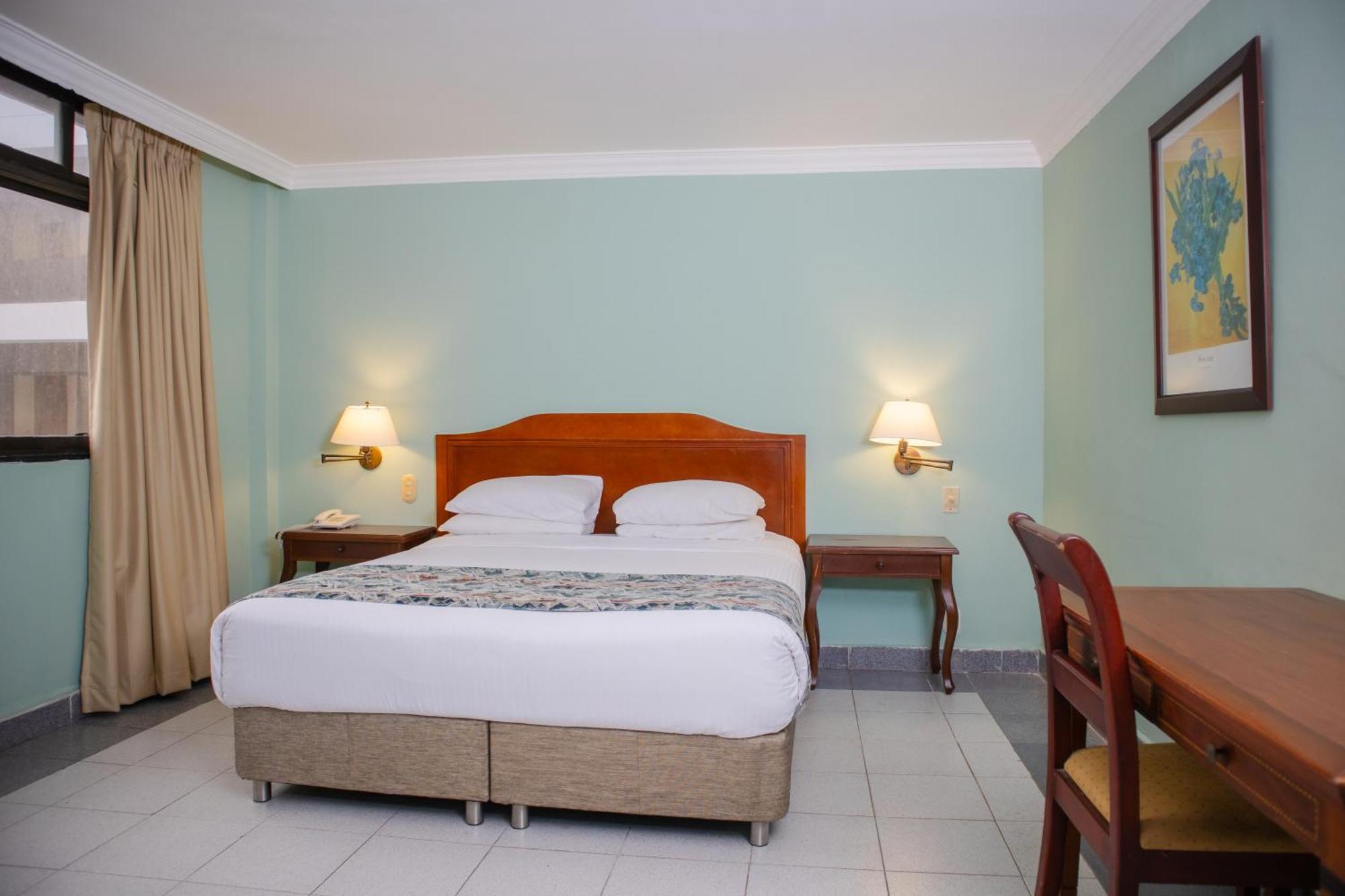 Hotel Faranda Express Puerta Del Sol Barranquilla, A Member Of Radisson Individuals Barranquilla (Atlantico) Exterior foto